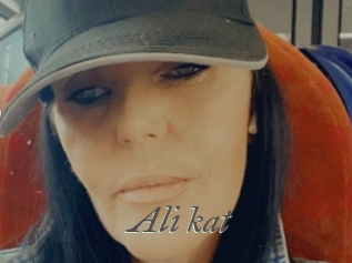 Ali_kat