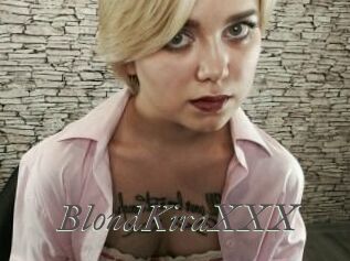 BlondKiraXXX