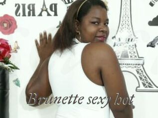 Brunette_sexy_hot