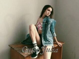 Cutie_Julia