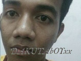 DAKUTAbOYxx