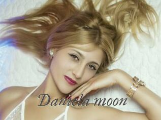Daniela_moon