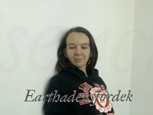 Earthadensfordek