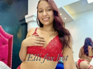 Elli_fox_hot