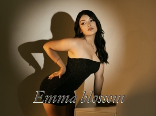 Emma_blossom