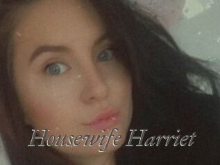 Housewife_Harriet