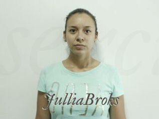 JulliaBroks