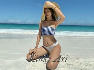 Kinky_Ari