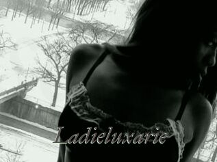 Ladieluxarie