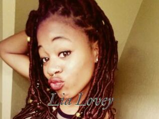 Lia_Lovey