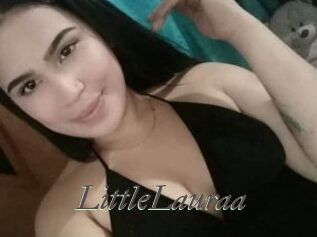 LittleLauraa