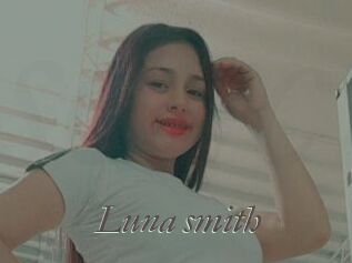 Luna_smith