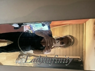Ladyinfinity
