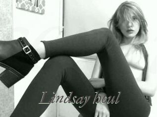 Lindsay_houl