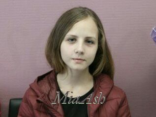 MiaAsh