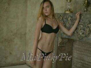 MiaPinkyPie