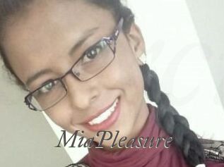 Mia_Pleasure