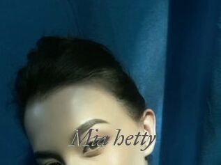 Mia_hetty