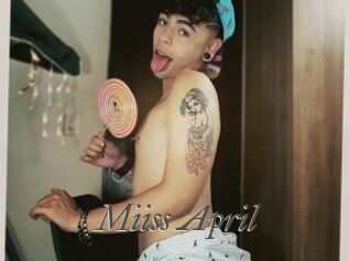 Miiss_April