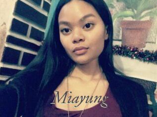 Mia_yung