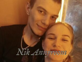 Nik_Annyroom