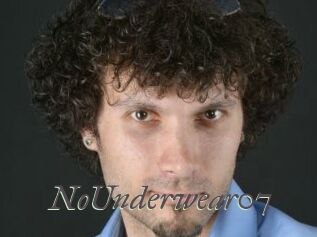 NoUnderwear07