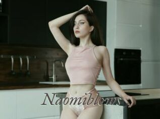 Naomiblows