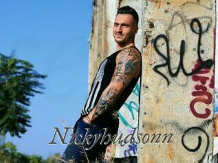 Nickyhudsonn