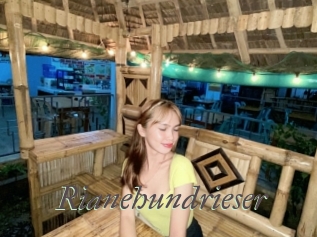 Rianehundrieser