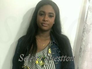 Selena_huestton