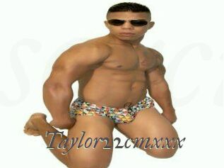 Taylor22cmxxx