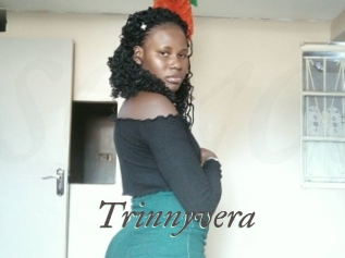 Trinnyvera