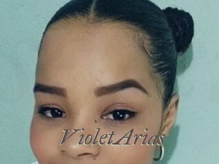 Violet_Arias