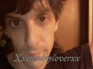 Xxemoboyloverxx