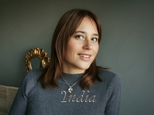 Yndia